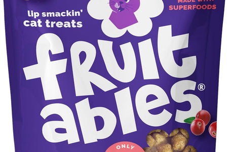 Crunchy Cat Treats | Healthy Cat Treats with Limited Ingredients | Low Calorie | 2.5 Ounces